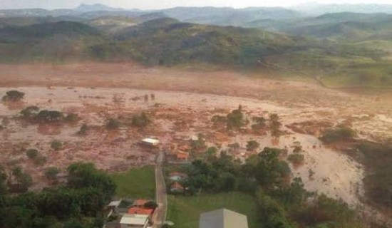 size_810_16_9_barragem-do-fundao-em-mg-se-rompe