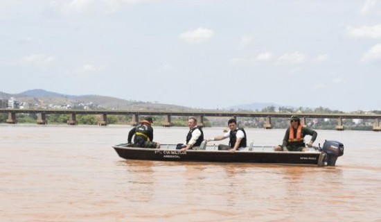 985783-escolatina – fred (4)