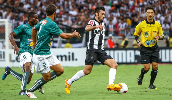 BELO HORIZONTE/ MINAS GERAIS / BRASIL  26.04.2015 Atlético x Caldense – no estádio Mineirão – Campeonato Mineiro 2015 – foto: Bruno Cantini